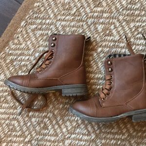 💕BUNDLE ONLY💕 Girls Brown Combat Boots